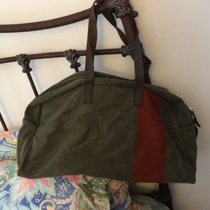 Everlane Olive Green Canvas Weekend Bag
